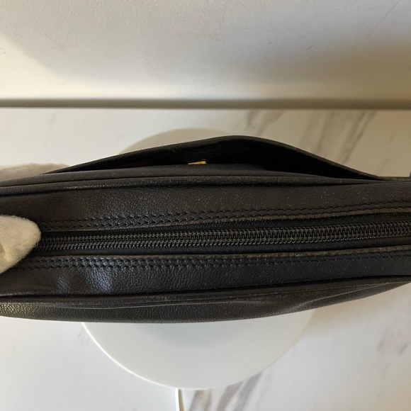 GUCCI LEATHER CLUTCH BAG (UNISEX) - Picture 15 of 15